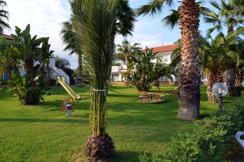 King'S House Hotel Resort Mascali Exterior foto